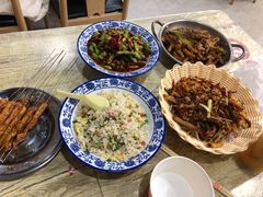 -江城燕子大排档(江汉路步行街店)