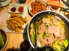 -全牛匠·乐山跷脚牛肉(新中关店)