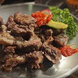 在韩国吃草料！！！在中国吃烤肉
