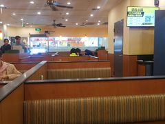 -萨莉亚意式餐厅(特力时尚汇店)