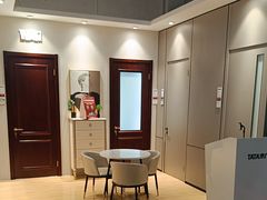 -百安居装修建材卖场(泰然店)