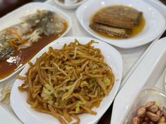 -聚德华天护国寺小吃(甜水园店)