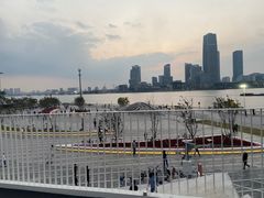 -Riverside河畔少儿足球培训(前滩店)