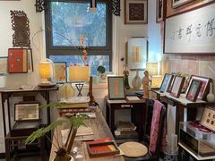 -邊城書店