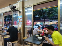 -海浪食店(湖滨中路店)