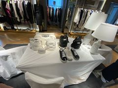 -乐蓬马歇百货公司(Rive Gauche)