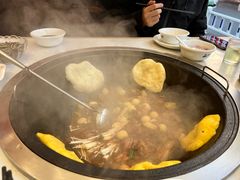 -鲁员外地锅鸡地锅鱼(古墩路店)