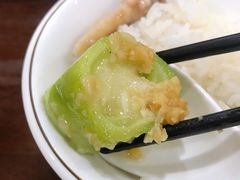 -胡须哥网红竹筒菜