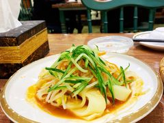 石河子凉皮-清真·玛丽亚新疆菜主题餐厅(浙江中路店)