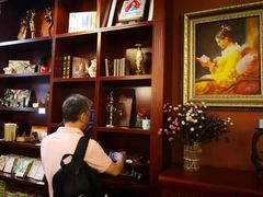 -果戈里书店