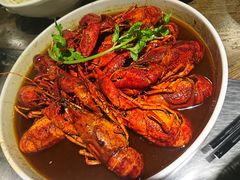 -龙巢盱眙龙虾·牛蛙·烧烤宵夜(八卦岭店)