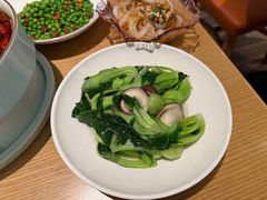 -渝信川菜 · 川味家常菜(财富购物中心店)