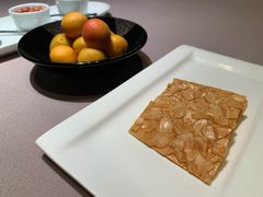 杏仁脆片-荣轩(新荣记环球金融中心店)