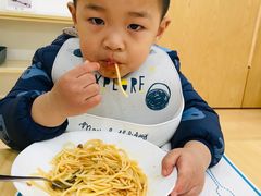 -蒙蒙狮蒙台梭利儿童之家