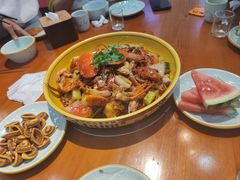 -休记光头香辣蟹干锅(绵竹店)