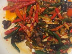 -川流不息·地道川菜·小龙虾(松东路店)