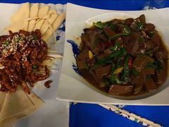 韭菜烧鸭血-十六中酱肉·烧烤·京菜小馆(五方桥旗舰店)