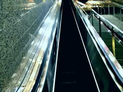 -上海游泳馆(地铁站)