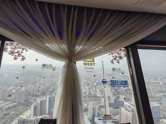 -中央电视塔旋转餐厅