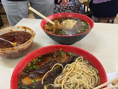-小龙大肉面馆