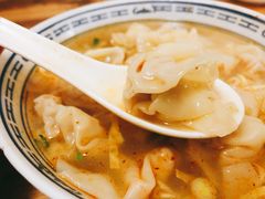 -胖子馄饨坊(天目大厦东南)