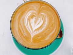 -UNI UNI(环亚凯瑟琳店)