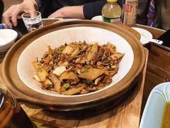 -那家老院子东北菜·饺子·小鸡炖蘑菇(艳华街店)