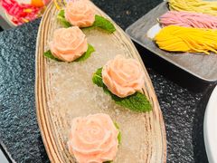 -得意咚瓜·顺德鱼生·冬瓜火锅(深圳首店)