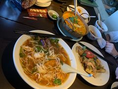 越式麻油捞鸡-大头虾越式风味餐厅(光明广场店)
