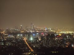 -中央电视塔旋转餐厅