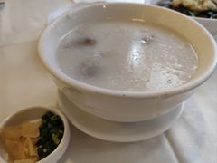 -万山楼海鲜酒家·二十三年老字号