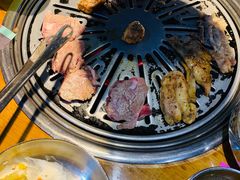 -老炉家木炭烤肉(长江国际店)