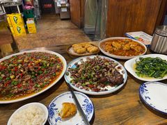 -厨神老街兔·淳朴人家店(盐帮菜风味名店)