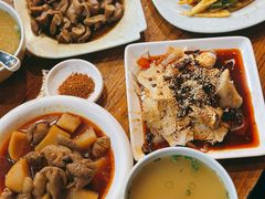 -朱大嘴肥肠血旺(福字街店)