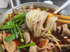 -铁锅哥米线