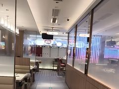 -海底捞火锅(杭州庆春路夜宵主题店)