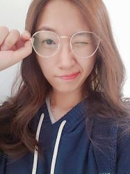 -AYO SALON