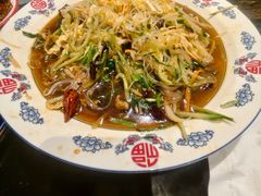 -鱼窝棚柴火铁锅炖(富山屯店)