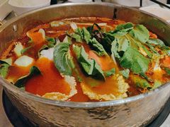 -野山舂·贵州现舂酸汤牛肉(民生路店)