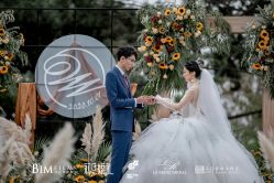 -拉瑞娜LaReine婚纱礼服高级定制
