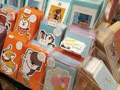 -猫的天空之城概念书店(杭州南宋御街店)