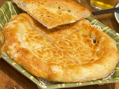 馕饼-清真·玛丽亚新疆菜主题餐厅(浙江中路店)