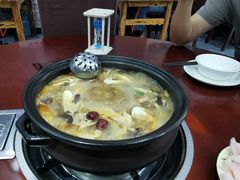 -菌之家·专业纯野生菌火锅·特色炒菌