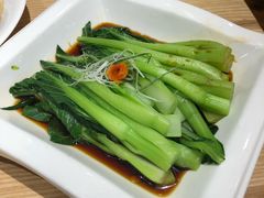 -宝燕海货工场(长江国际店)
