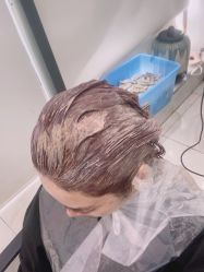-镁连社·美联社