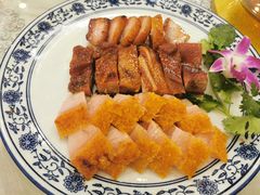 -纳福苑(亮庆餐饮分店)