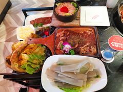 -热火朝天鲜切牛肉火锅(南强街巷店)