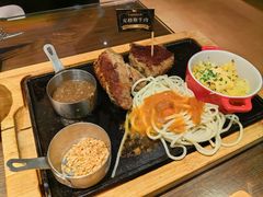 臻品安格斯厚切牛排-豪客来牛排(文化路店)