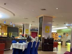 -圣廷苑酒店-世纪楼菲苑自助餐厅