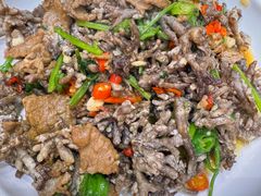 猫爪菇炒牛肉-下梅人家土菜馆(历史文化餐厅度假区店)